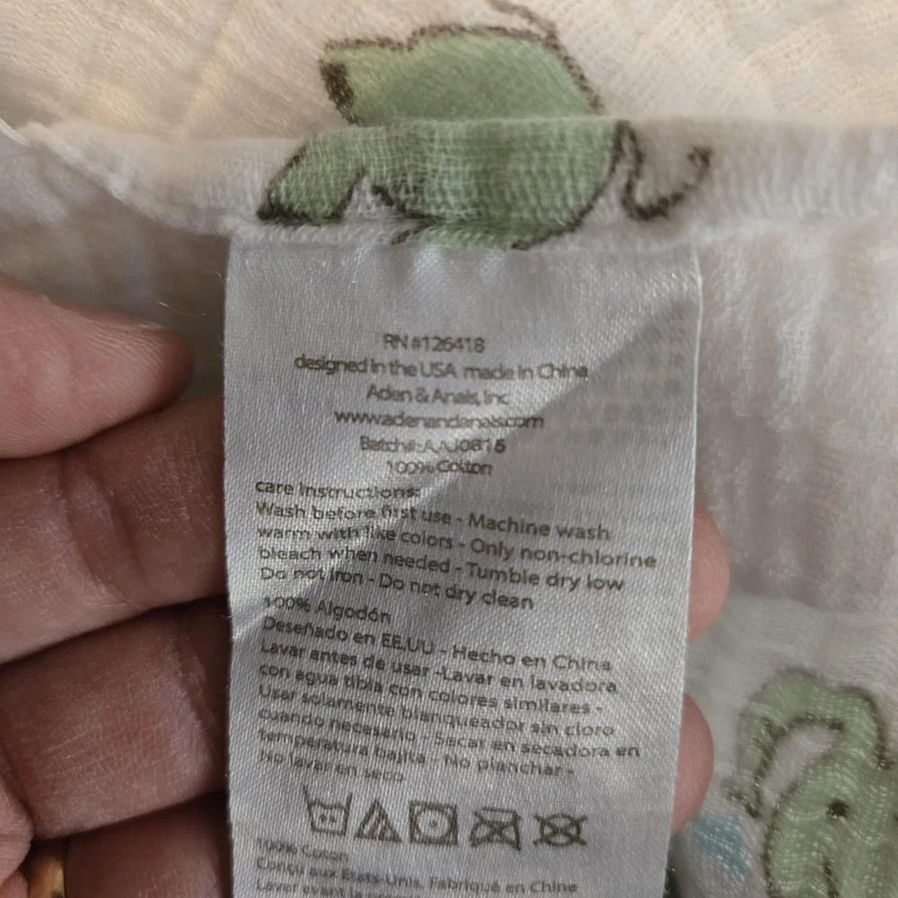 Aden + Anais‎ Muslin Swaddle Baby Blanket White Green Elephant Print 100% Cotton